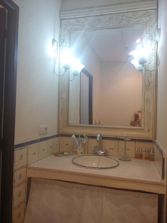 Patio Del Limonero Apartment กอร์โดบา ภายนอก รูปภาพ